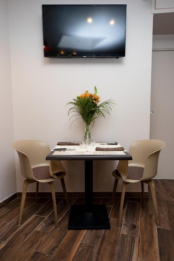 Logis-Hotel & Restaurant Le Carnot Bolbec